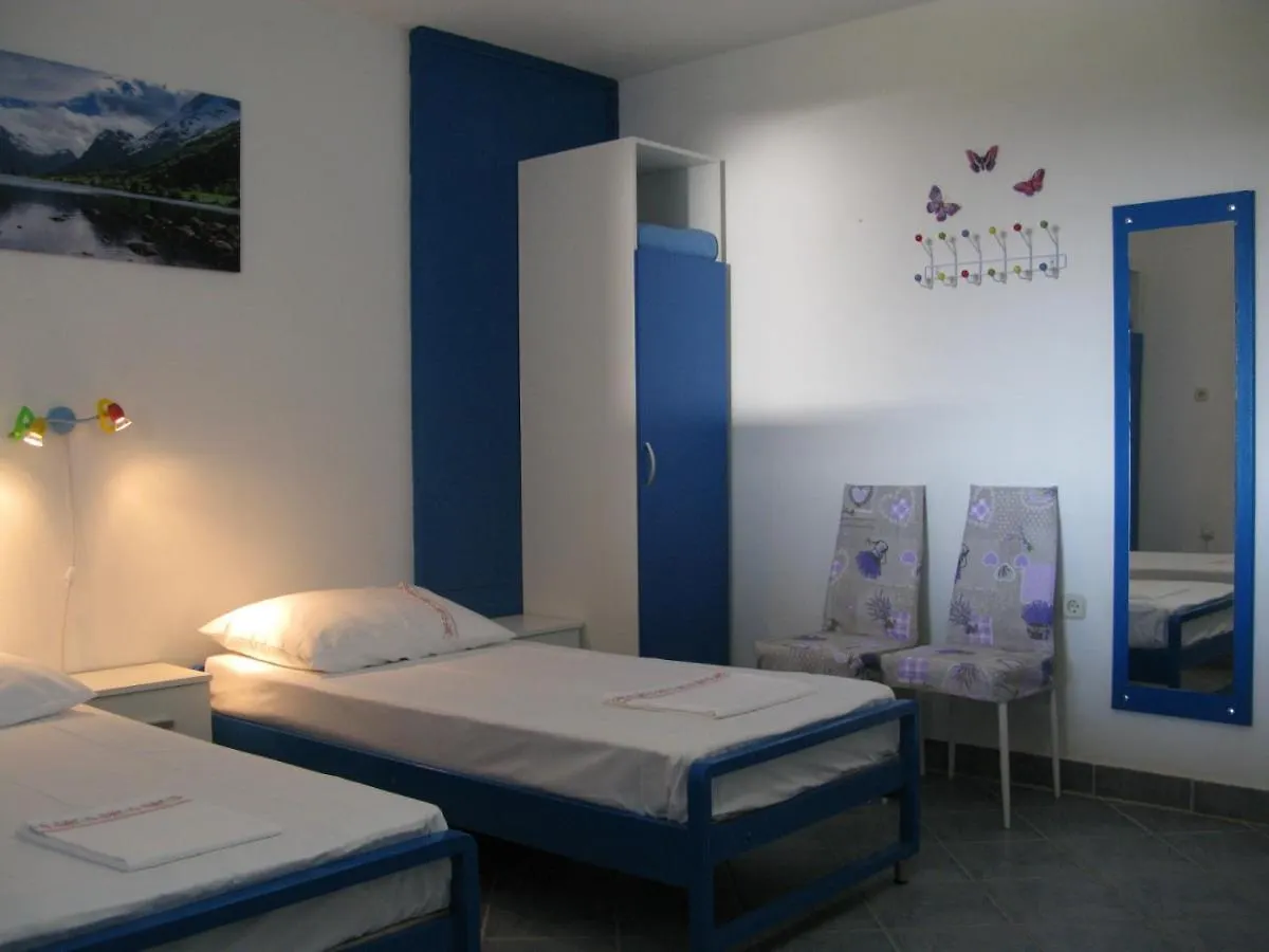 Apartment In Lopar With Sea View, Loggia, Air Conditioning, W-Lan 4229-5 0*,